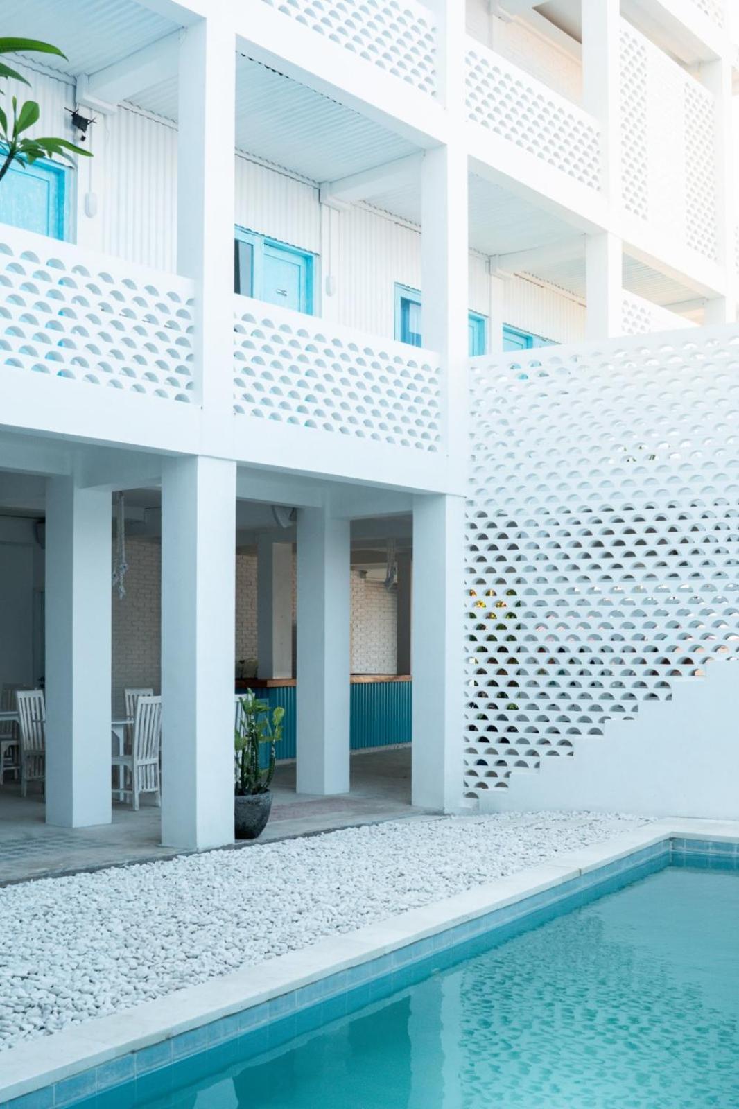 Paras Paros Marina Lodge Санур Экстерьер фото